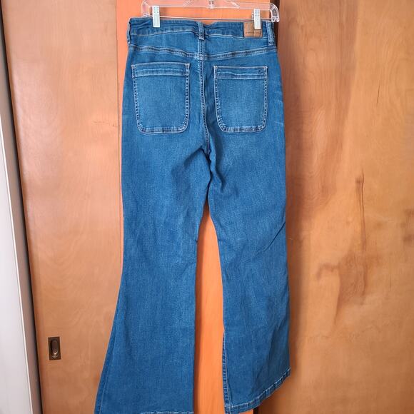 Womens American Eagle Super High-Rise Flare Button Fly Jeans Size 12 Blue - Picture 4 of 16